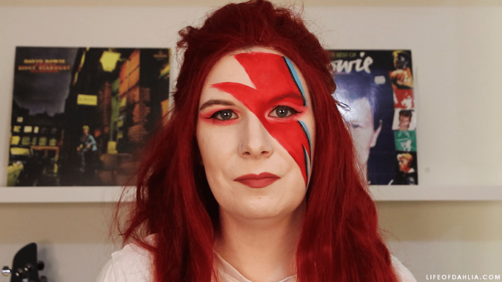Rock N’ Roll Makeup Series – Recreating David Bowie’s Lightning Bolt Makeup&nbsp;Look