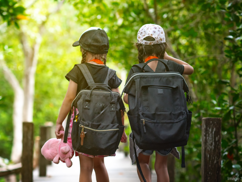 Easy, Fun & Affordable Ways To Entertain Your Kids + Free Downloadable Activity&nbsp;Booklet