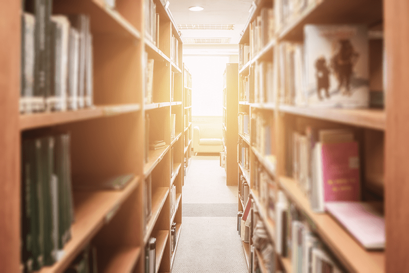 bookshelf straight class in library By Mumemories on Adobe stock